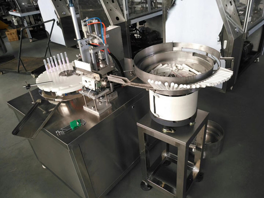 Máquina de llenado de líquido/pasta/polvo farmacéutico de alta precisión con una o dos